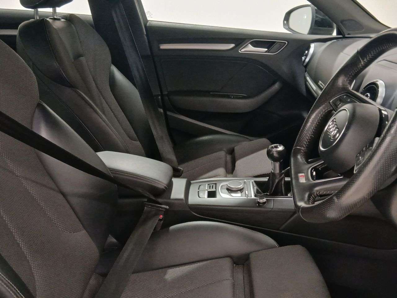 2018 AUDI A3 2018 AUDI A3