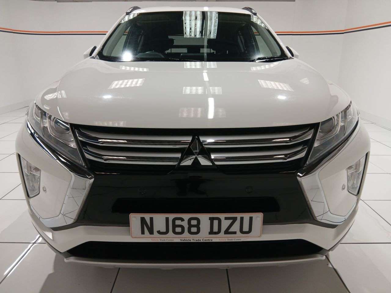 A 2018 MITSUBISHI ECLIPSE CROSS 1.5T 3 SUV 5dr Petrol CVT 4WD Euro 6 (s/s) (163 ps) A 2018 MITSUBISHI ECLIPSE CROSS 1.5T 3 SUV 5dr Petrol CVT 4WD Euro 6 (s/s) (163 ps)