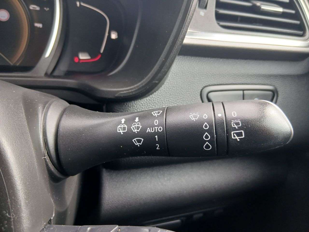 2017 RENAULT KADJAR 2017 RENAULT KADJAR
