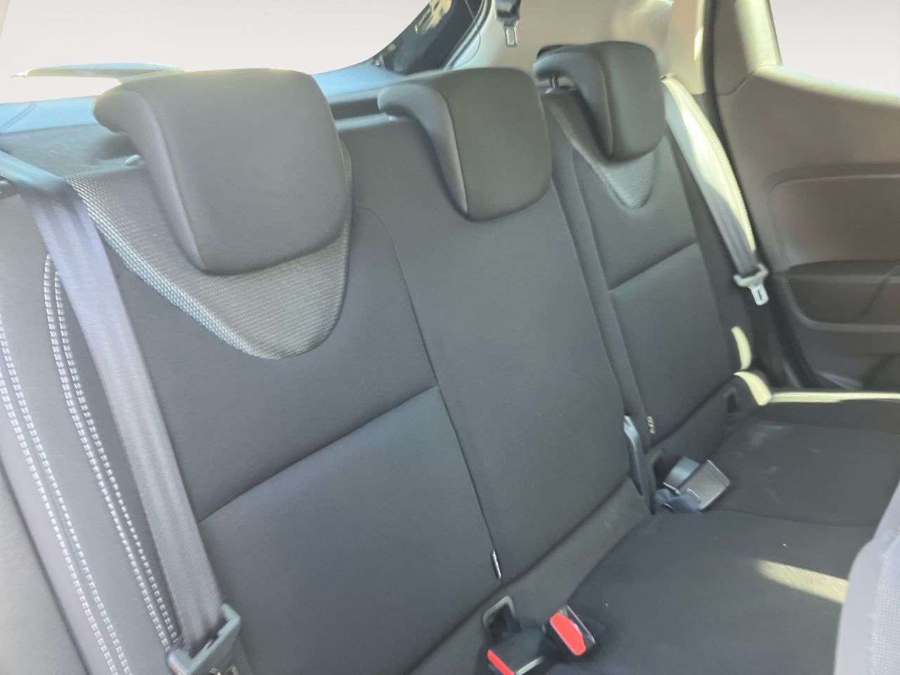 2018 RENAULT CLIO 2018 RENAULT CLIO