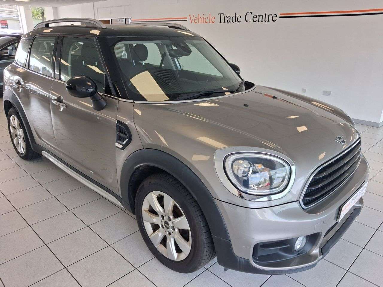 A 2018 MINI COUNTRYMAN 1.5 GPF Cooper SUV 5dr Petrol Manual Euro 6 (s/s) (136 ps) A 2018 MINI COUNTRYMAN 1.5 GPF Cooper SUV 5dr Petrol Manual Euro 6 (s/s) (136 ps)