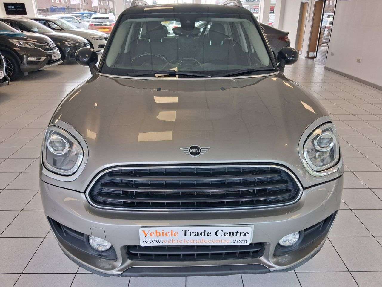 A 2018 MINI COUNTRYMAN 1.5 GPF Cooper SUV 5dr Petrol Manual Euro 6 (s/s) (136 ps) A 2018 MINI COUNTRYMAN 1.5 GPF Cooper SUV 5dr Petrol Manual Euro 6 (s/s) (136 ps)