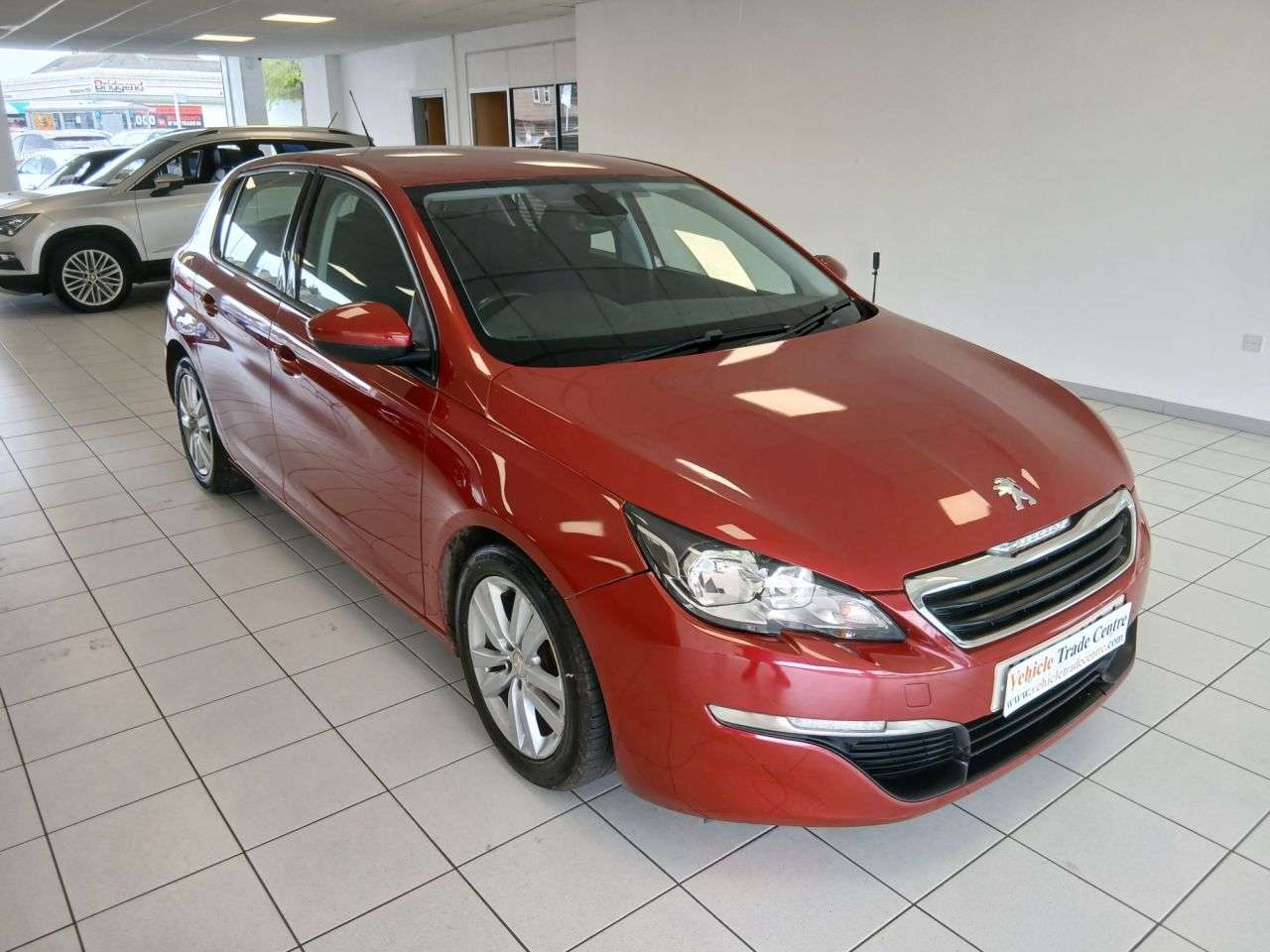 A 2014 PEUGEOT 308 1.6 e-HDi Active Hatchback 5dr Diesel Manual Euro 5 (s/s) (115 ps) A 2014 PEUGEOT 308 1.6 e-HDi Active Hatchback 5dr Diesel Manual Euro 5 (s/s) (115 ps)