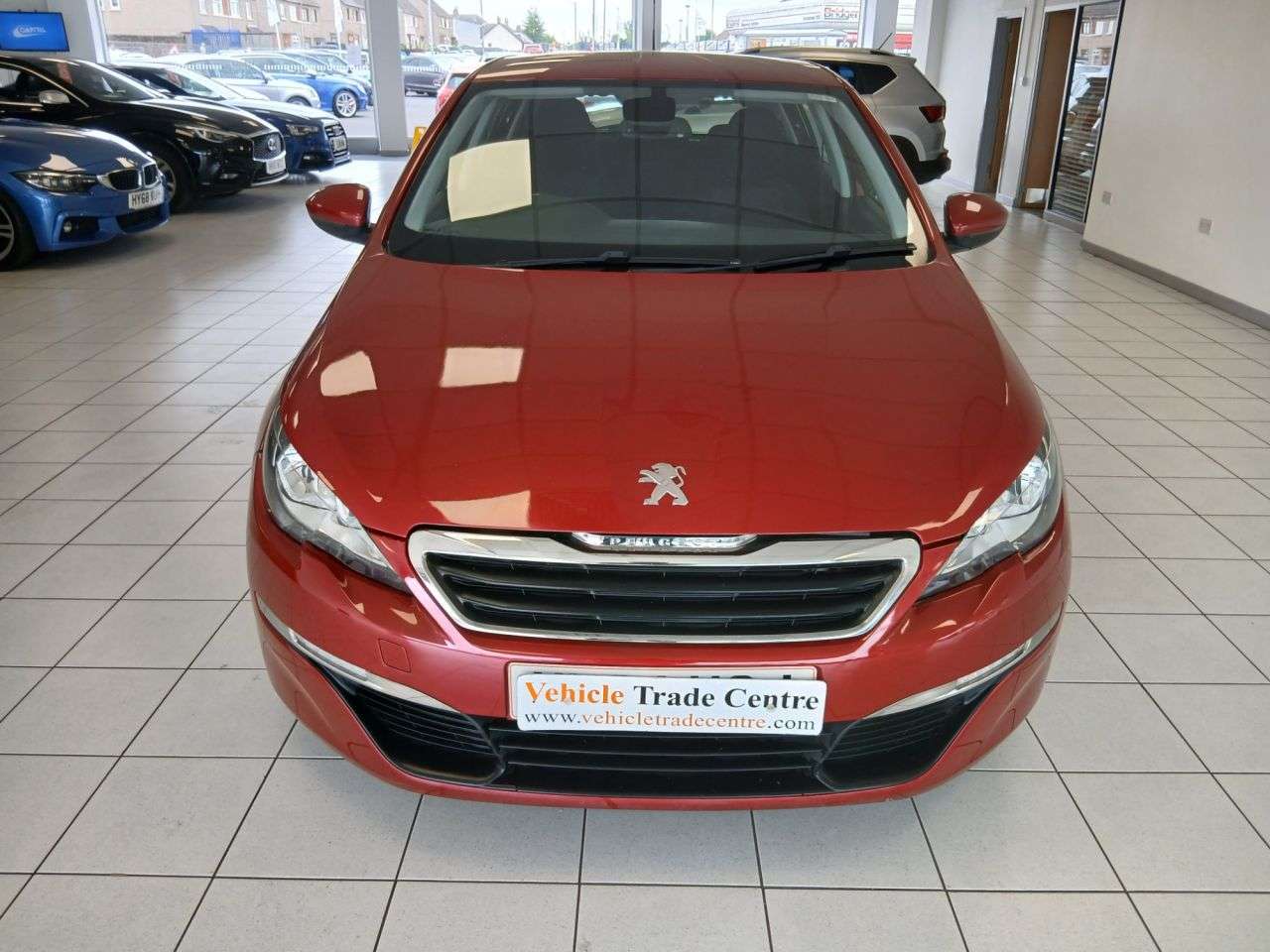 A 2014 PEUGEOT 308 1.6 e-HDi Active Hatchback 5dr Diesel Manual Euro 5 (s/s) (115 ps) A 2014 PEUGEOT 308 1.6 e-HDi Active Hatchback 5dr Diesel Manual Euro 5 (s/s) (115 ps)