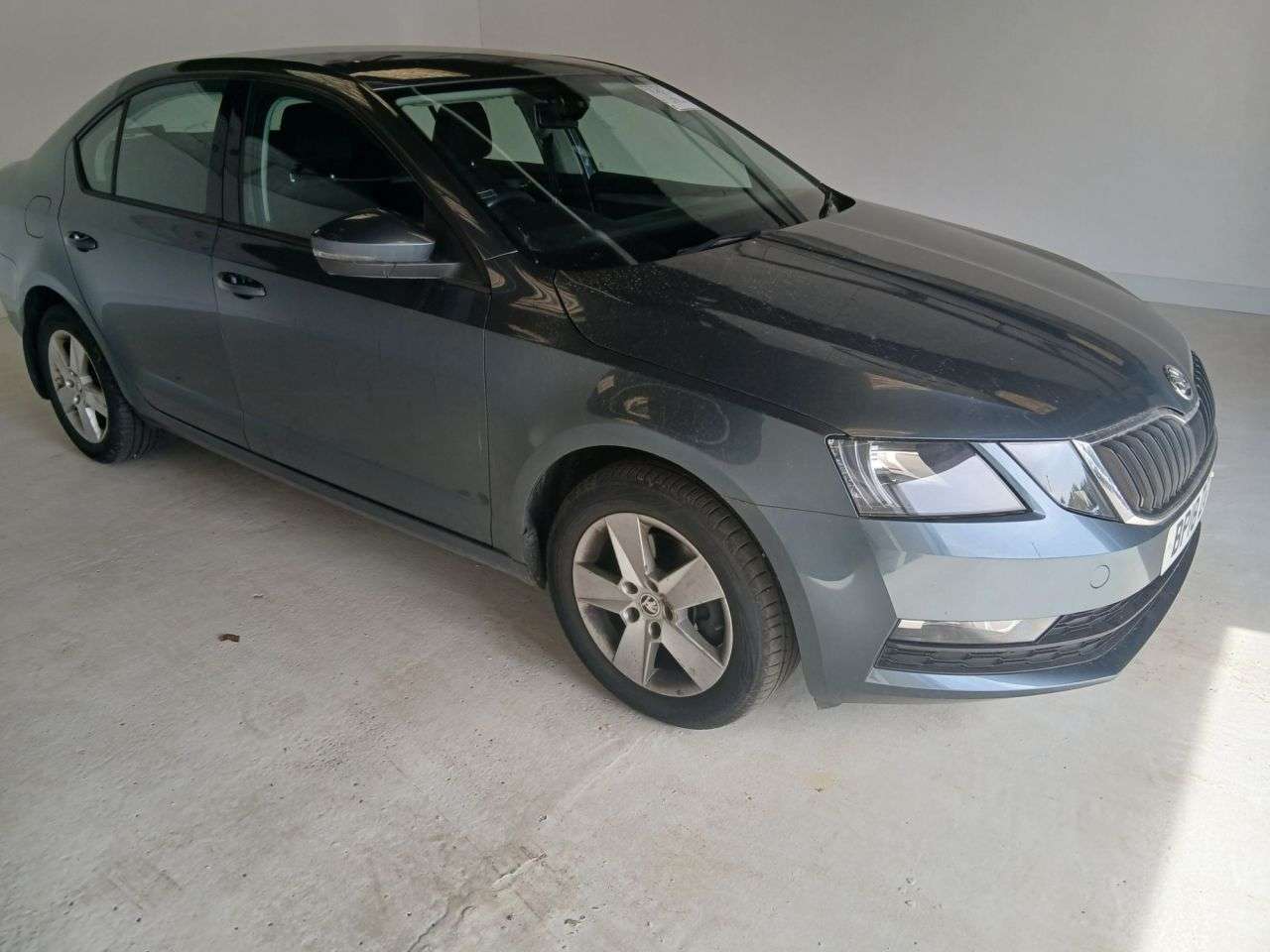 A 2018 SKODA OCTAVIA 1.0 TSI SE Hatchback 5dr Petrol DSG Euro 6 (s/s) (115 ps) A 2018 SKODA OCTAVIA 1.0 TSI SE Hatchback 5dr Petrol DSG Euro 6 (s/s) (115 ps)
