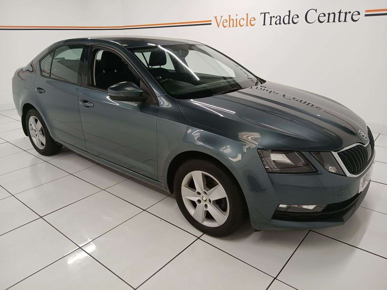 A 2018 SKODA OCTAVIA 1.0 TSI SE Hatchback 5dr Petrol DSG Euro 6 (s/s) (115 ps) A 2018 SKODA OCTAVIA 1.0 TSI SE Hatchback 5dr Petrol DSG Euro 6 (s/s) (115 ps)