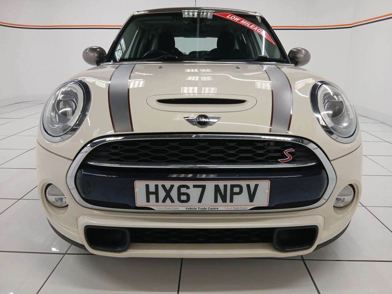 A 2017 MINI HATCH 2.0 Cooper S Seven Hatchback 5dr Petrol Manual Euro 6 (s/s) (192 ps) A 2017 MINI HATCH 2.0 Cooper S Seven Hatchback 5dr Petrol Manual Euro 6 (s/s) (192 ps)