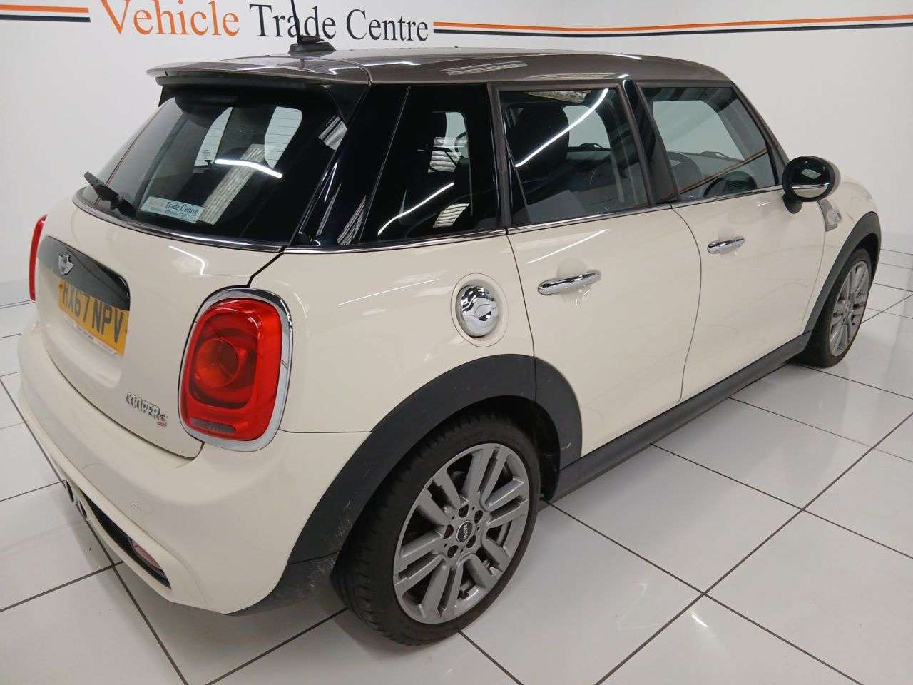 2017 MINI HATCH 2017 MINI HATCH