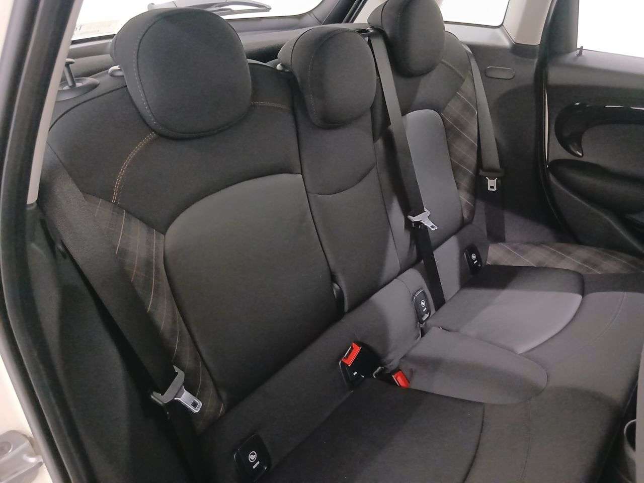 2017 MINI HATCH 2017 MINI HATCH
