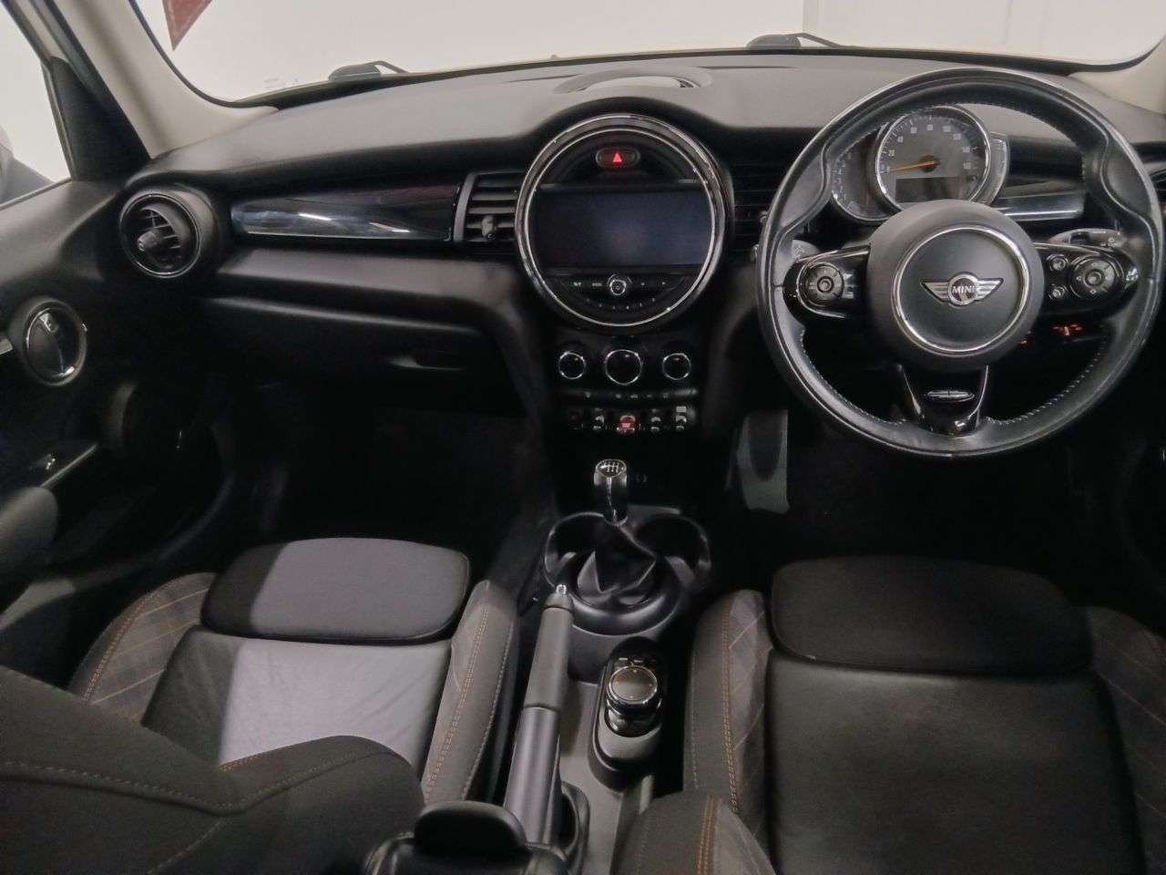 2017 MINI HATCH 2017 MINI HATCH