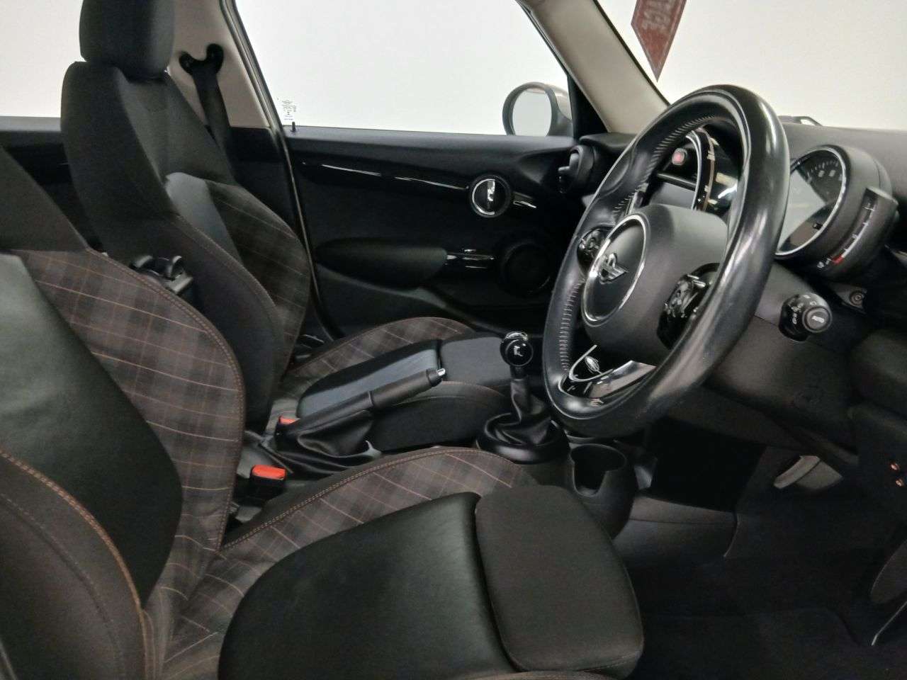 2017 MINI HATCH 2017 MINI HATCH