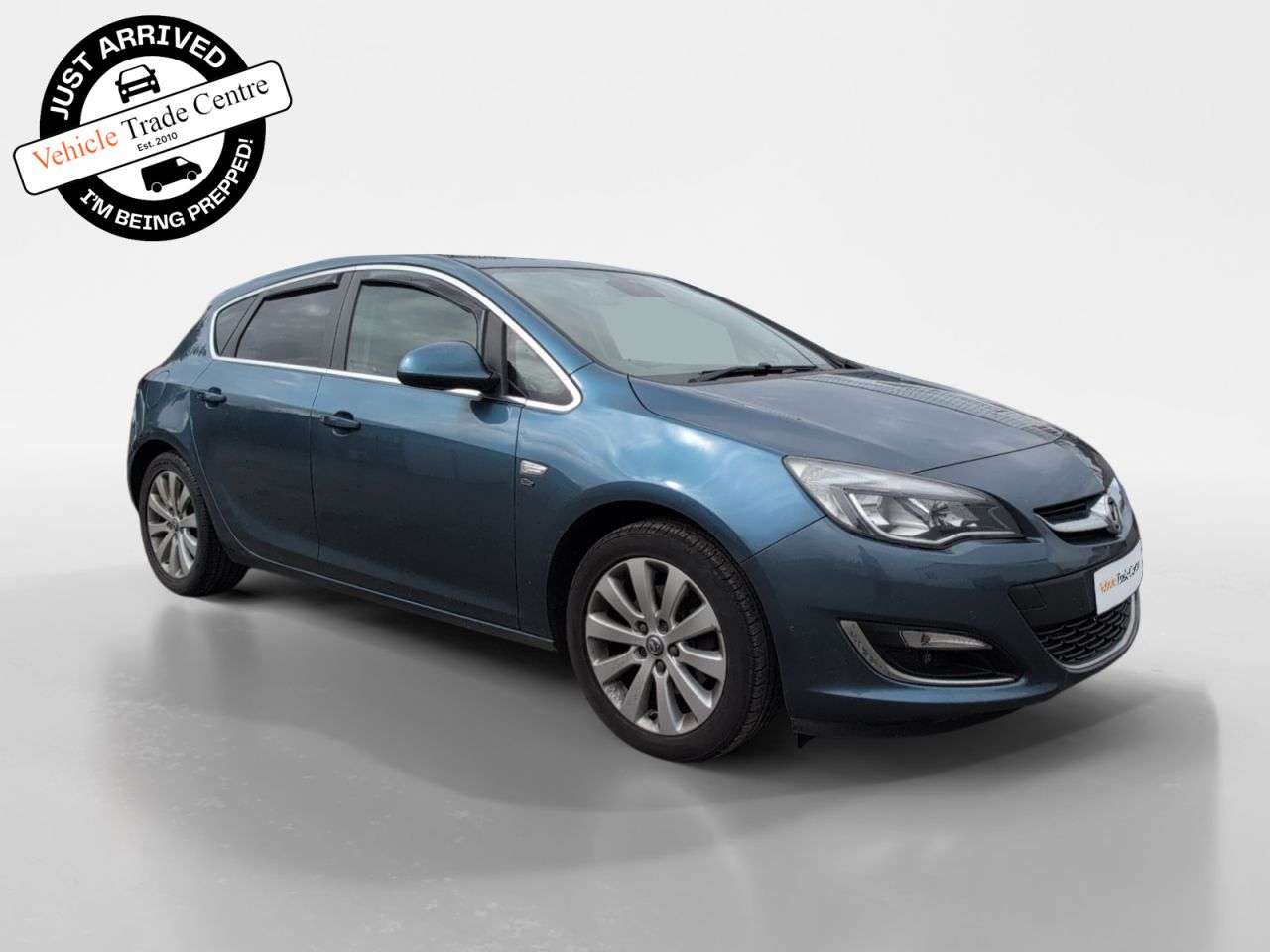 A 2014 VAUXHALL ASTRA 2.0 CDTi ecoFLEX Elite Hatchback 5dr Diesel Manual Euro 5 (s/s) (165 ps) A 2014 VAUXHALL ASTRA 2.0 CDTi ecoFLEX Elite Hatchback 5dr Diesel Manual Euro 5 (s/s) (165 ps)