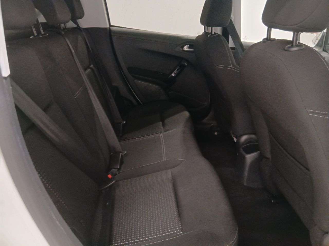 2018 PEUGEOT 208 2018 PEUGEOT 208