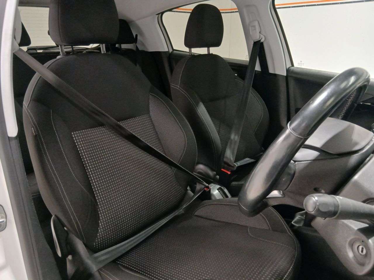 2018 PEUGEOT 208 2018 PEUGEOT 208