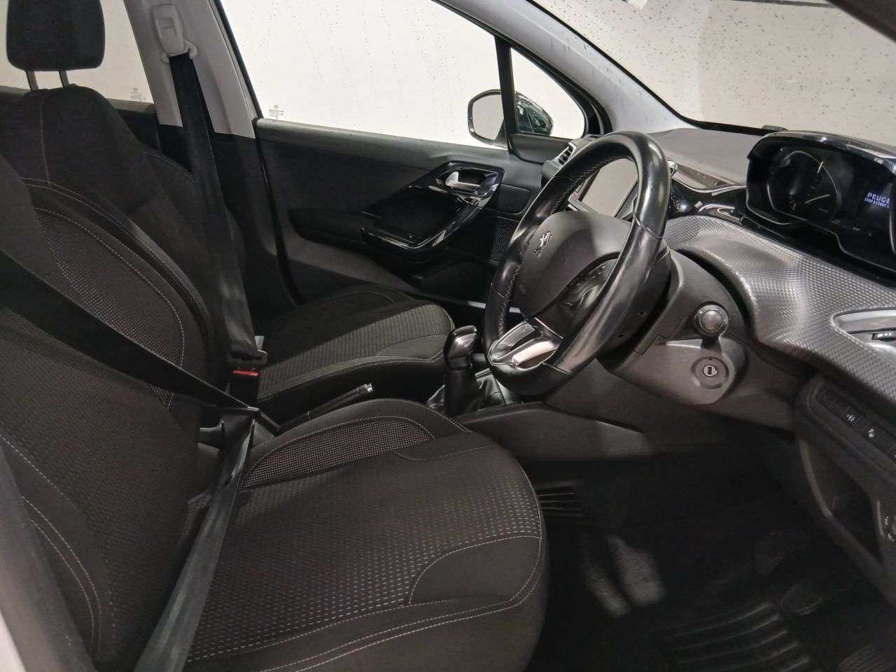 2018 PEUGEOT 208 2018 PEUGEOT 208