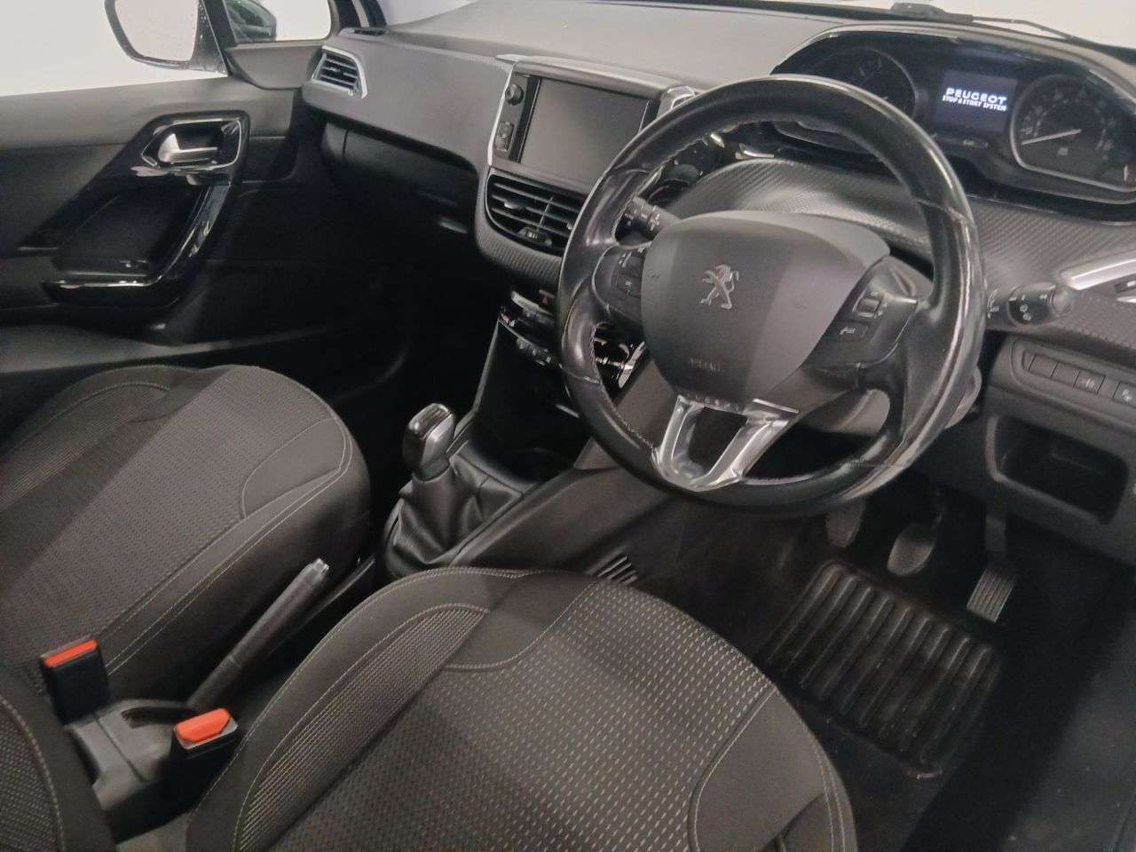 2018 PEUGEOT 208 2018 PEUGEOT 208