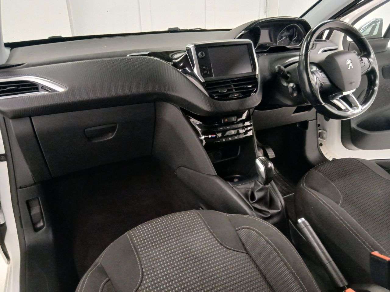 2018 PEUGEOT 208 2018 PEUGEOT 208