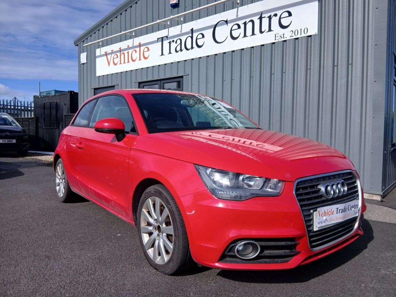 A 2013 AUDI A1 1.6 TDI Sport Hatchback 3dr Diesel Manual Euro 5 (s/s) (105 ps) A 2013 AUDI A1 1.6 TDI Sport Hatchback 3dr Diesel Manual Euro 5 (s/s) (105 ps)