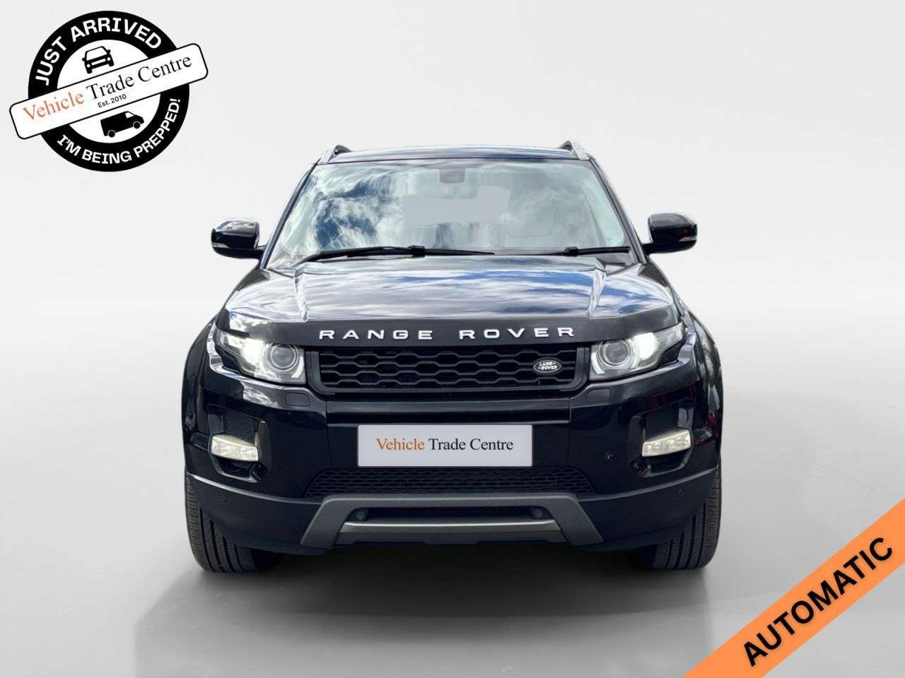 A 2012 LAND ROVER RANGE ROVER EVOQUE 2.2 SD4 Pure SUV 5dr Diesel Auto 4WD Euro 5 (190 ps) A 2012 LAND ROVER RANGE ROVER EVOQUE 2.2 SD4 Pure SUV 5dr Diesel Auto 4WD Euro 5 (190 ps)