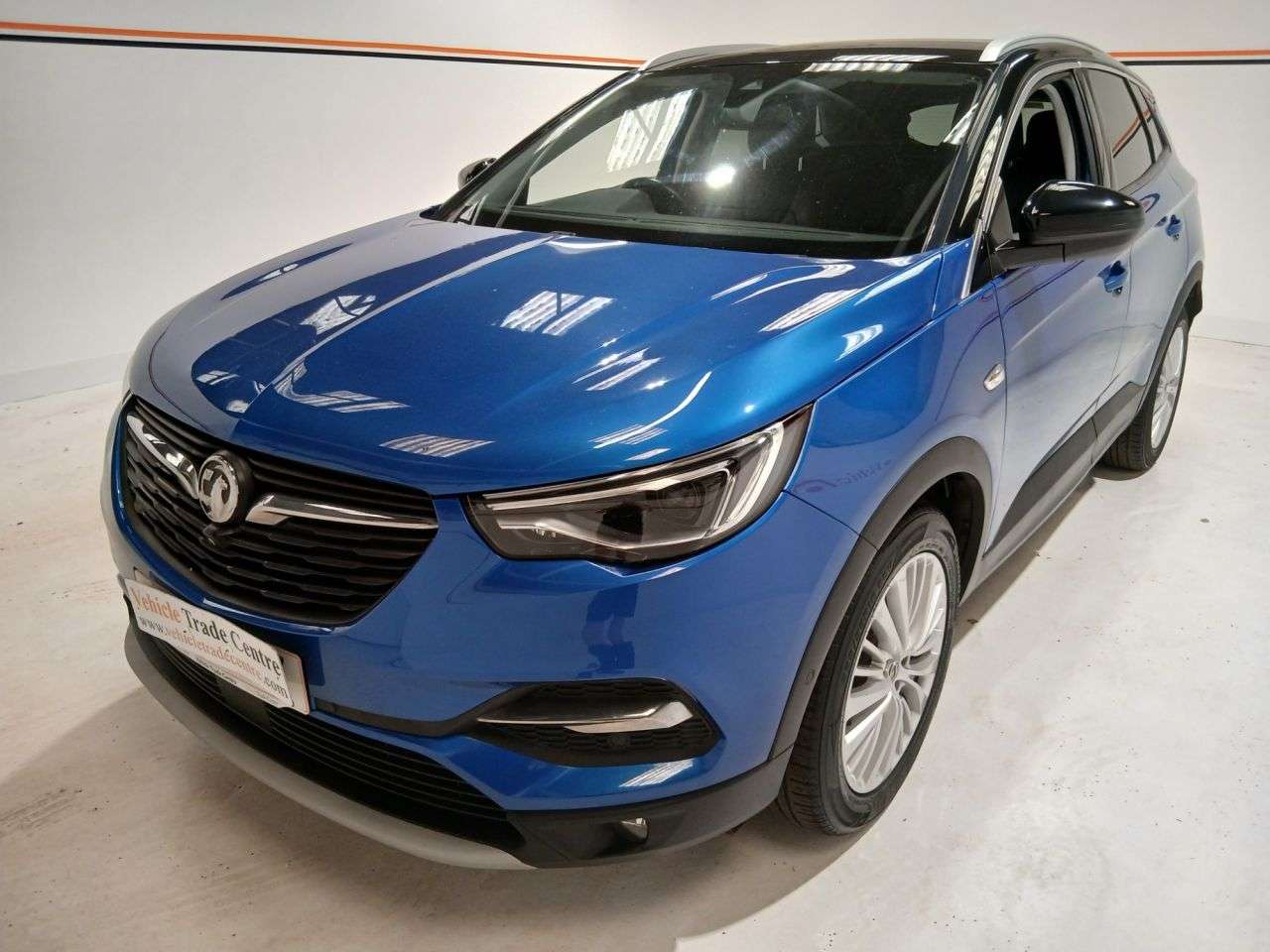 A 2018 VAUXHALL GRANDLAND X 1.2 Turbo Elite Nav SUV 5dr Petrol Manual Euro 6 (s/s) (130 ps) A 2018 VAUXHALL GRANDLAND X 1.2 Turbo Elite Nav SUV 5dr Petrol Manual Euro 6 (s/s) (130 ps)