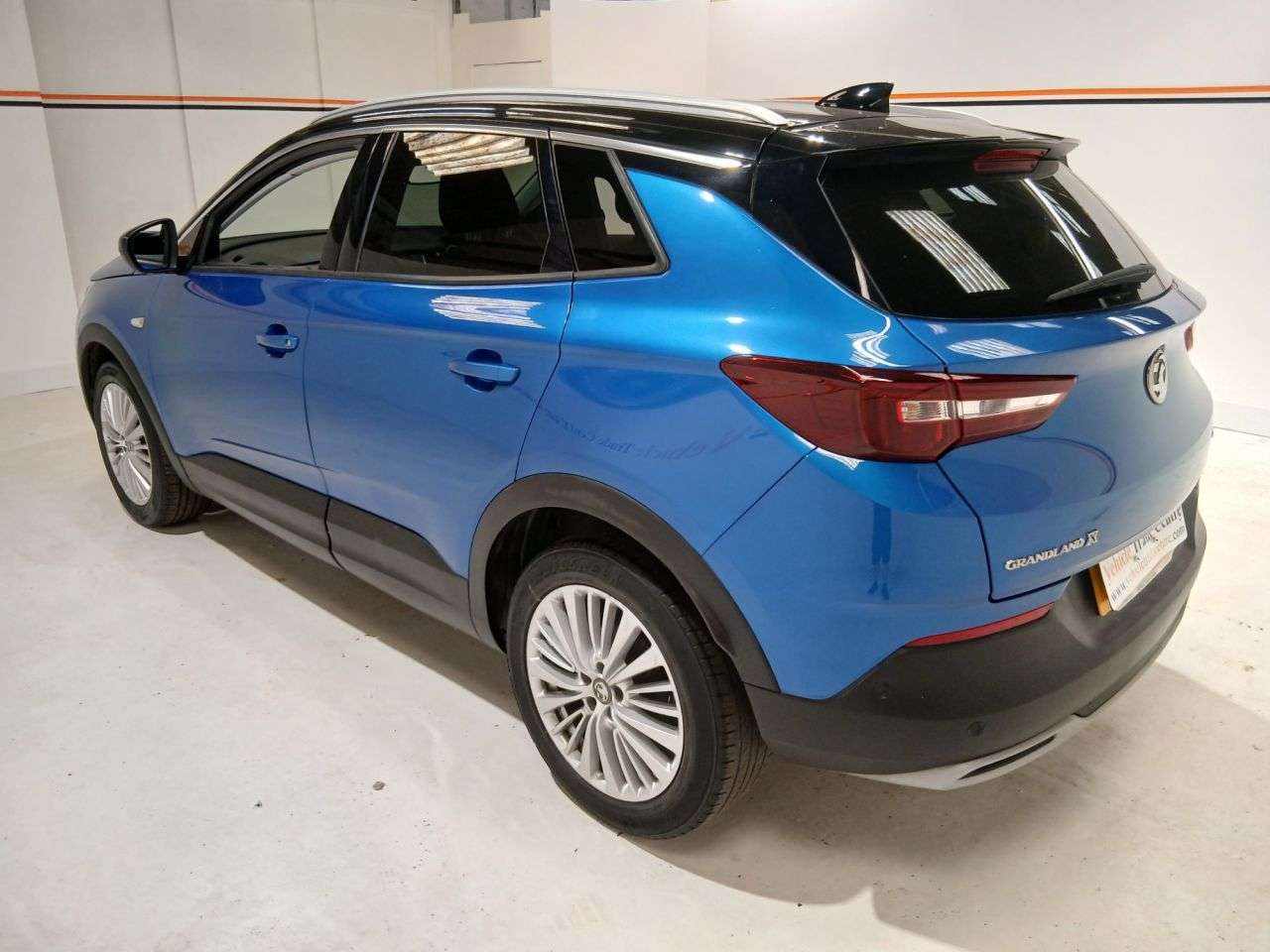 A 2018 VAUXHALL GRANDLAND X 1.2 Turbo Elite Nav SUV 5dr Petrol Manual Euro 6 (s/s) (130 ps) A 2018 VAUXHALL GRANDLAND X 1.2 Turbo Elite Nav SUV 5dr Petrol Manual Euro 6 (s/s) (130 ps)