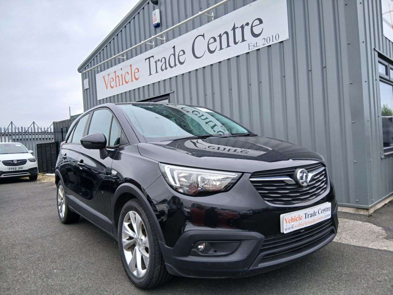 A 2018 VAUXHALL CROSSLAND X 1.2 SE SUV 5dr Petrol Manual Euro 6 (81 ps) A 2018 VAUXHALL CROSSLAND X 1.2 SE SUV 5dr Petrol Manual Euro 6 (81 ps)