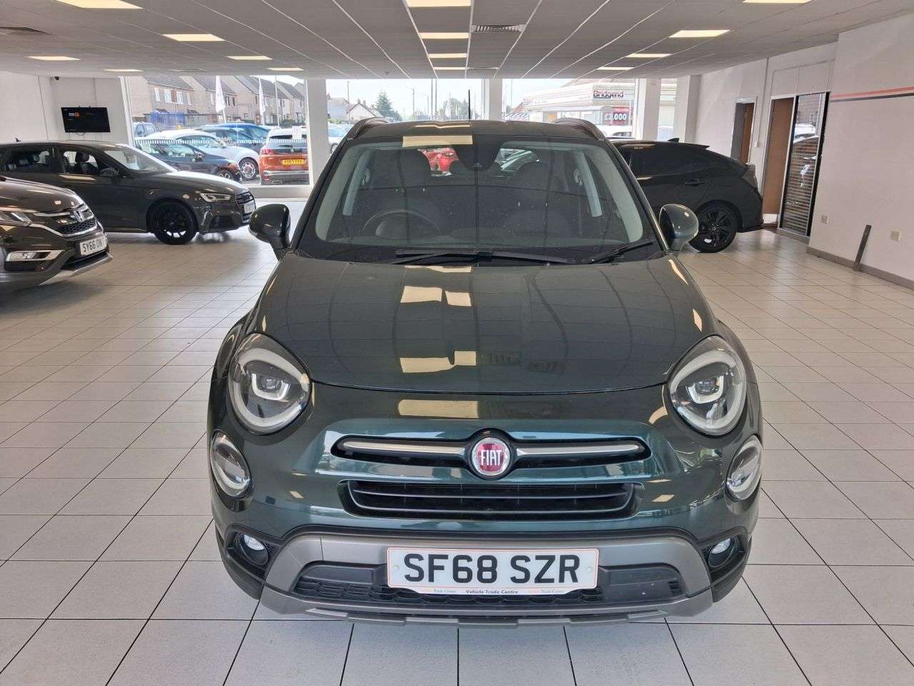 A 2018 FIAT 500X 1.0 FireFly Turbo MultiAir Cross Plus SUV 5dr Petrol Manual Euro 6 (s/s) (1 A 2018 FIAT 500X 1.0 FireFly Turbo MultiAir Cross Plus SUV 5dr Petrol Manual Euro 6 (s/s) (1