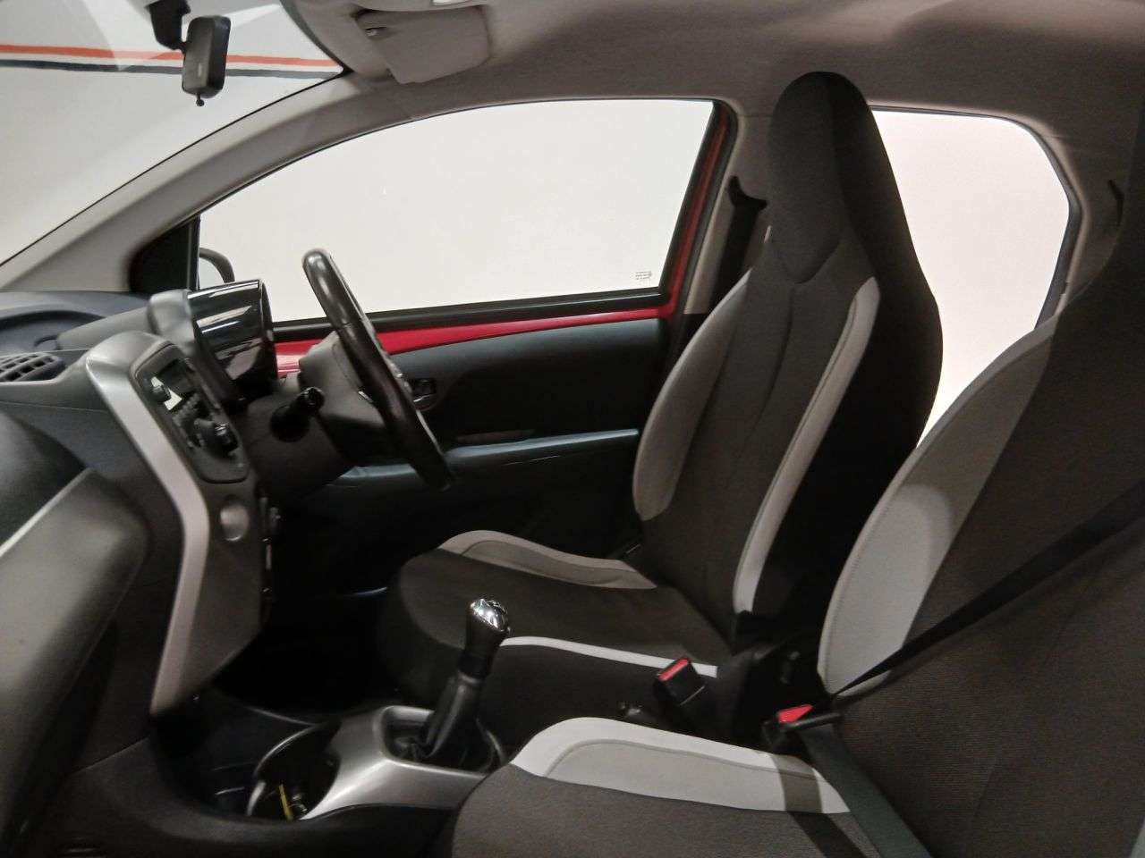 2016 TOYOTA AYGO 2016 TOYOTA AYGO