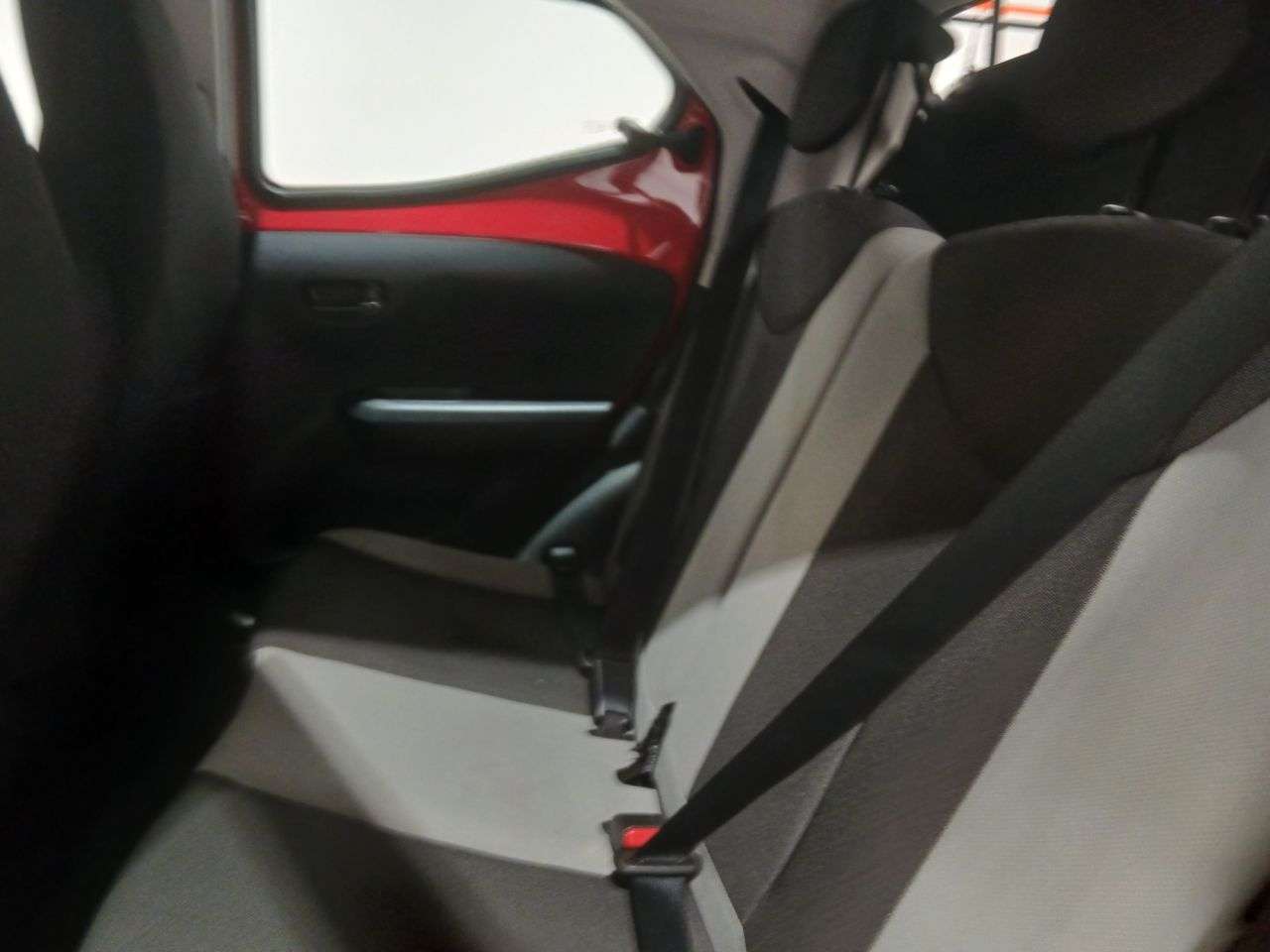 2016 TOYOTA AYGO 2016 TOYOTA AYGO