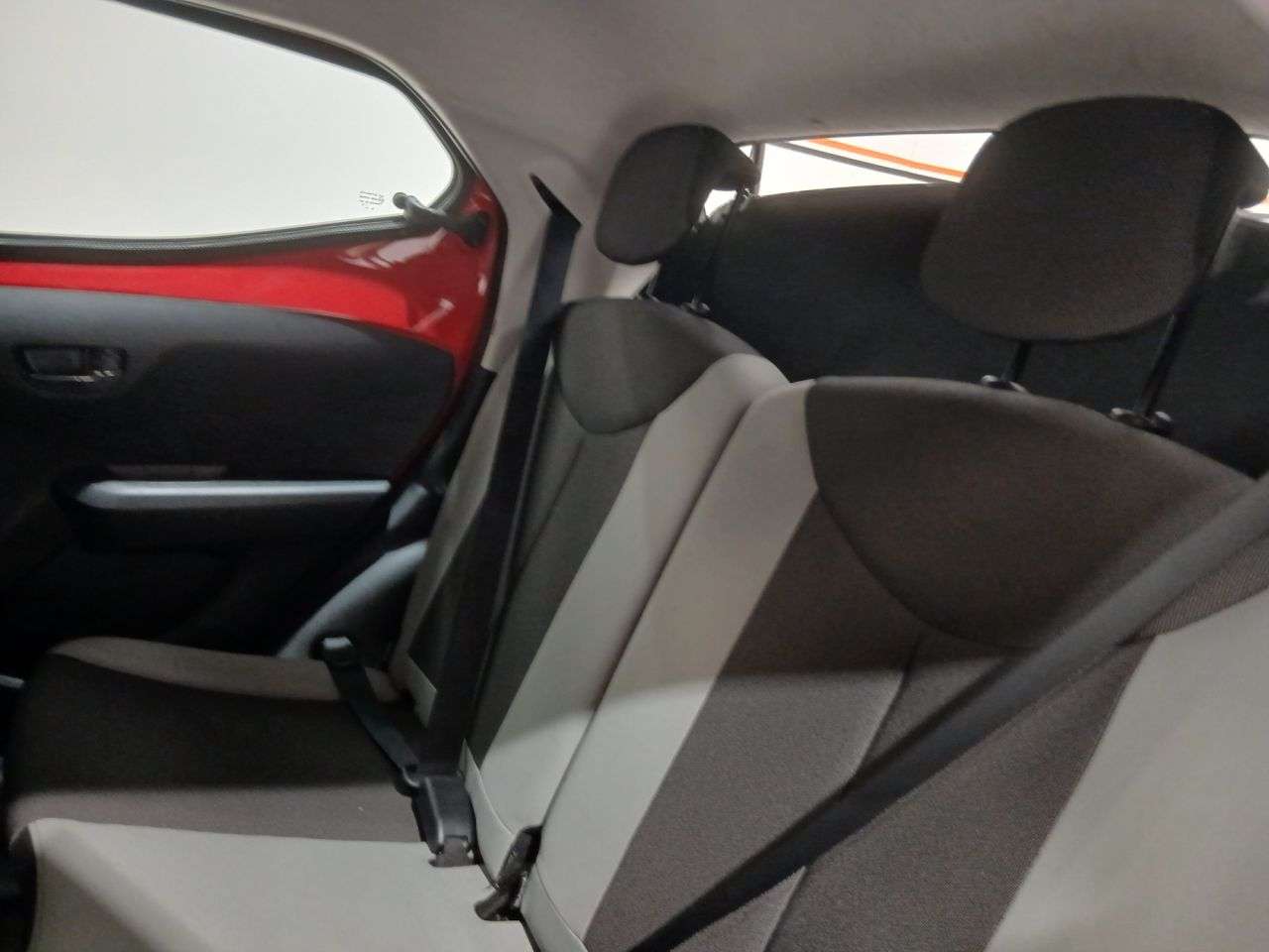2016 TOYOTA AYGO 2016 TOYOTA AYGO