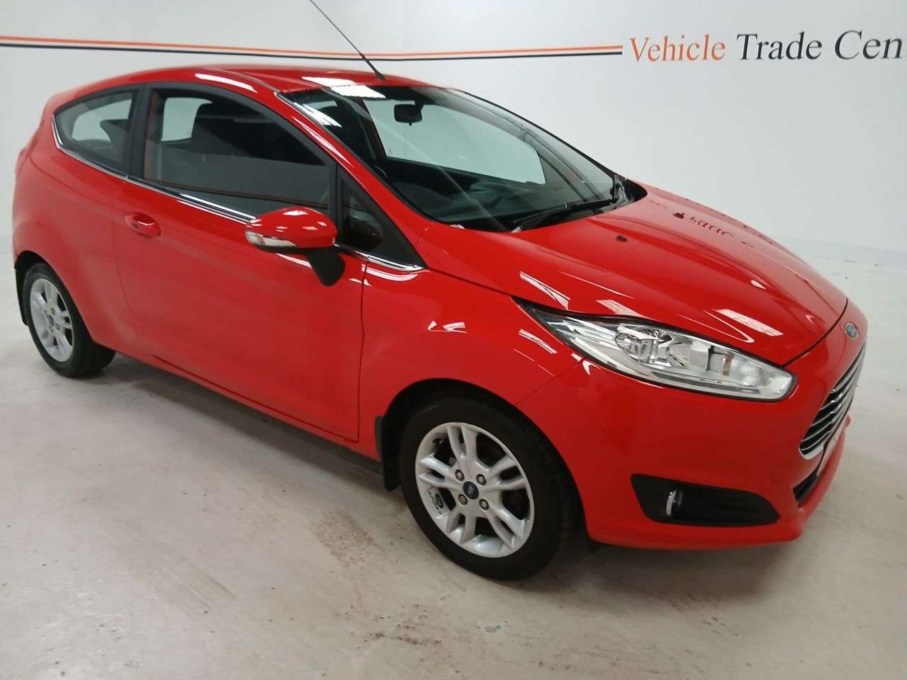 A 2015 FORD FIESTA 1.0T EcoBoost Zetec Hatchback 3dr Petrol Manual Euro 6 (s/s) (100 ps) A 2015 FORD FIESTA 1.0T EcoBoost Zetec Hatchback 3dr Petrol Manual Euro 6 (s/s) (100 ps)