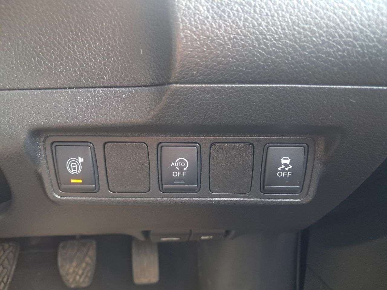 2016 NISSAN PULSAR 2016 NISSAN PULSAR