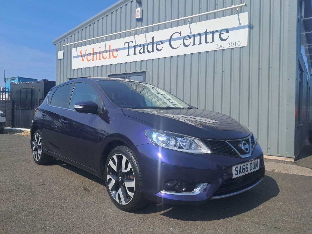A 2016 NISSAN PULSAR 1.2 DIG-T Tekna Hatchback 5dr Petrol Manual Euro 6 (s/s) (115 ps) A 2016 NISSAN PULSAR 1.2 DIG-T Tekna Hatchback 5dr Petrol Manual Euro 6 (s/s) (115 ps)