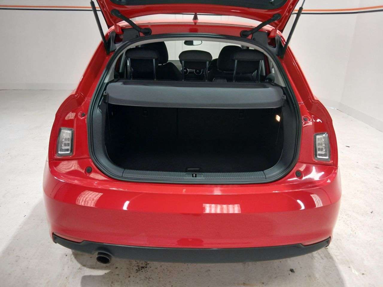 2015 AUDI A1 2015 AUDI A1