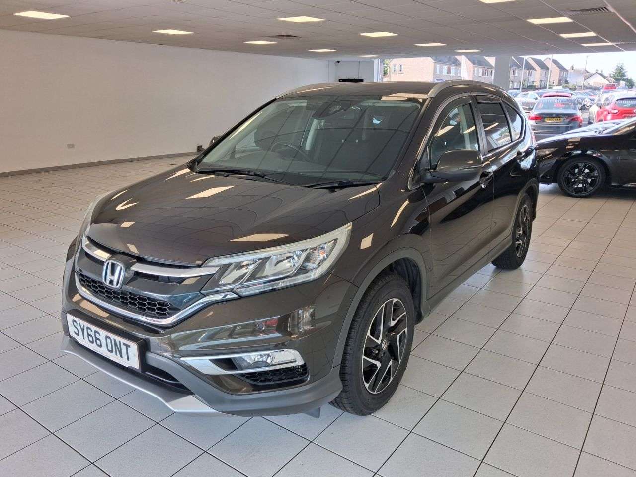 A 2016 HONDA CR-V 1.6 i-DTEC SE Plus Navi SUV 5dr Diesel Manual Euro 6 (s/s) (120 ps) A 2016 HONDA CR-V 1.6 i-DTEC SE Plus Navi SUV 5dr Diesel Manual Euro 6 (s/s) (120 ps)