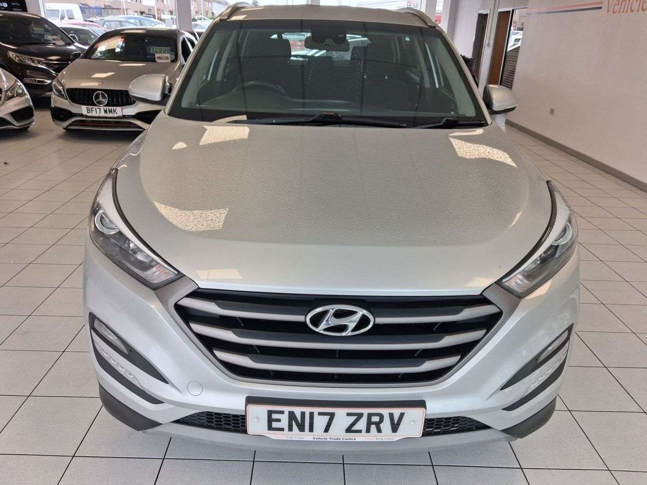 A 2017 HYUNDAI TUCSON 1.7 CRDi Blue Drive SE Nav SUV 5dr Diesel Manual Euro 6 (s/s) (116 ps) A 2017 HYUNDAI TUCSON 1.7 CRDi Blue Drive SE Nav SUV 5dr Diesel Manual Euro 6 (s/s) (116 ps)
