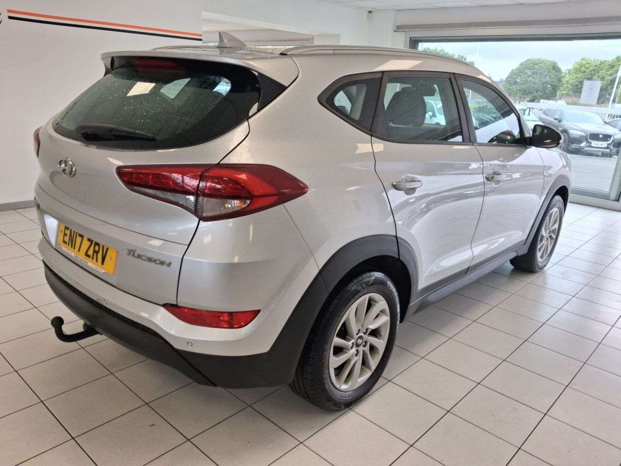 A 2017 HYUNDAI TUCSON 1.7 CRDi Blue Drive SE Nav SUV 5dr Diesel Manual Euro 6 (s/s) (116 ps) A 2017 HYUNDAI TUCSON 1.7 CRDi Blue Drive SE Nav SUV 5dr Diesel Manual Euro 6 (s/s) (116 ps)
