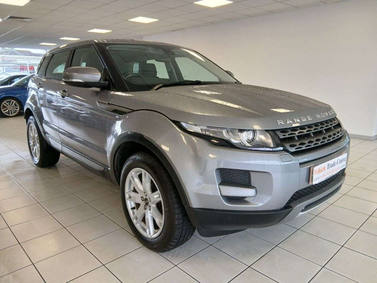 A 2012 LAND ROVER RANGE ROVER EVOQUE SD4 PURE TECH A 2012 LAND ROVER RANGE ROVER EVOQUE SD4 PURE TECH