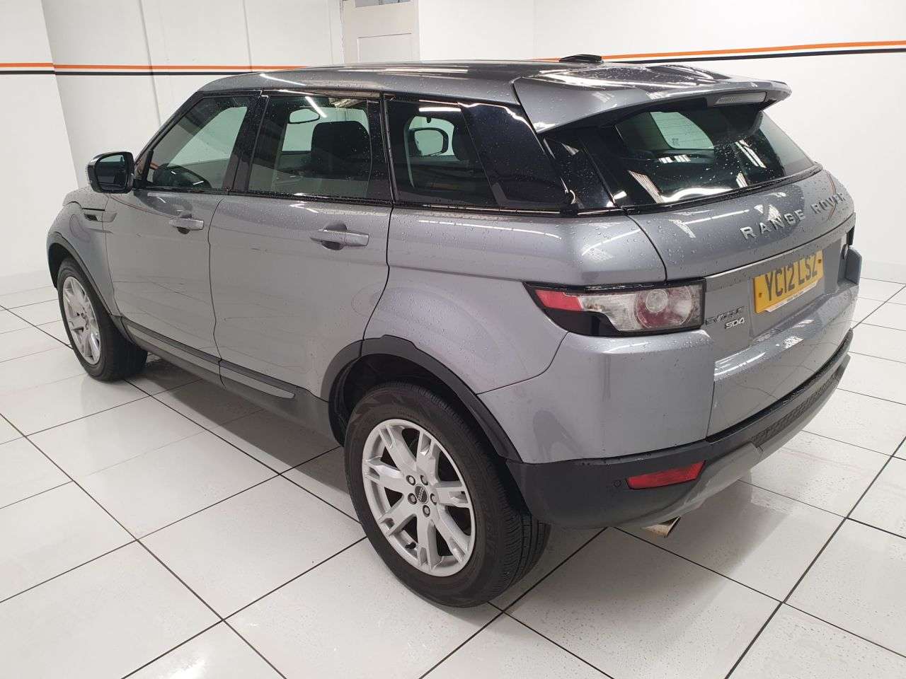 A 2012 LAND ROVER RANGE ROVER EVOQUE SD4 PURE TECH A 2012 LAND ROVER RANGE ROVER EVOQUE SD4 PURE TECH