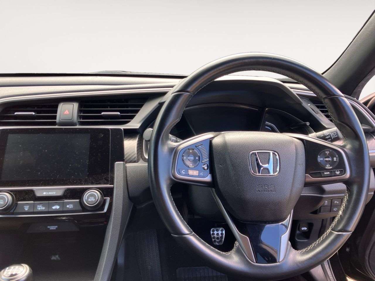 A 2018 HONDA CIVIC 1.5 VTEC Turbo GPF Sport Hatchback 5dr Petrol Manual Euro 6 (s/s) (182 ps) A 2018 HONDA CIVIC 1.5 VTEC Turbo GPF Sport Hatchback 5dr Petrol Manual Euro 6 (s/s) (182 ps)