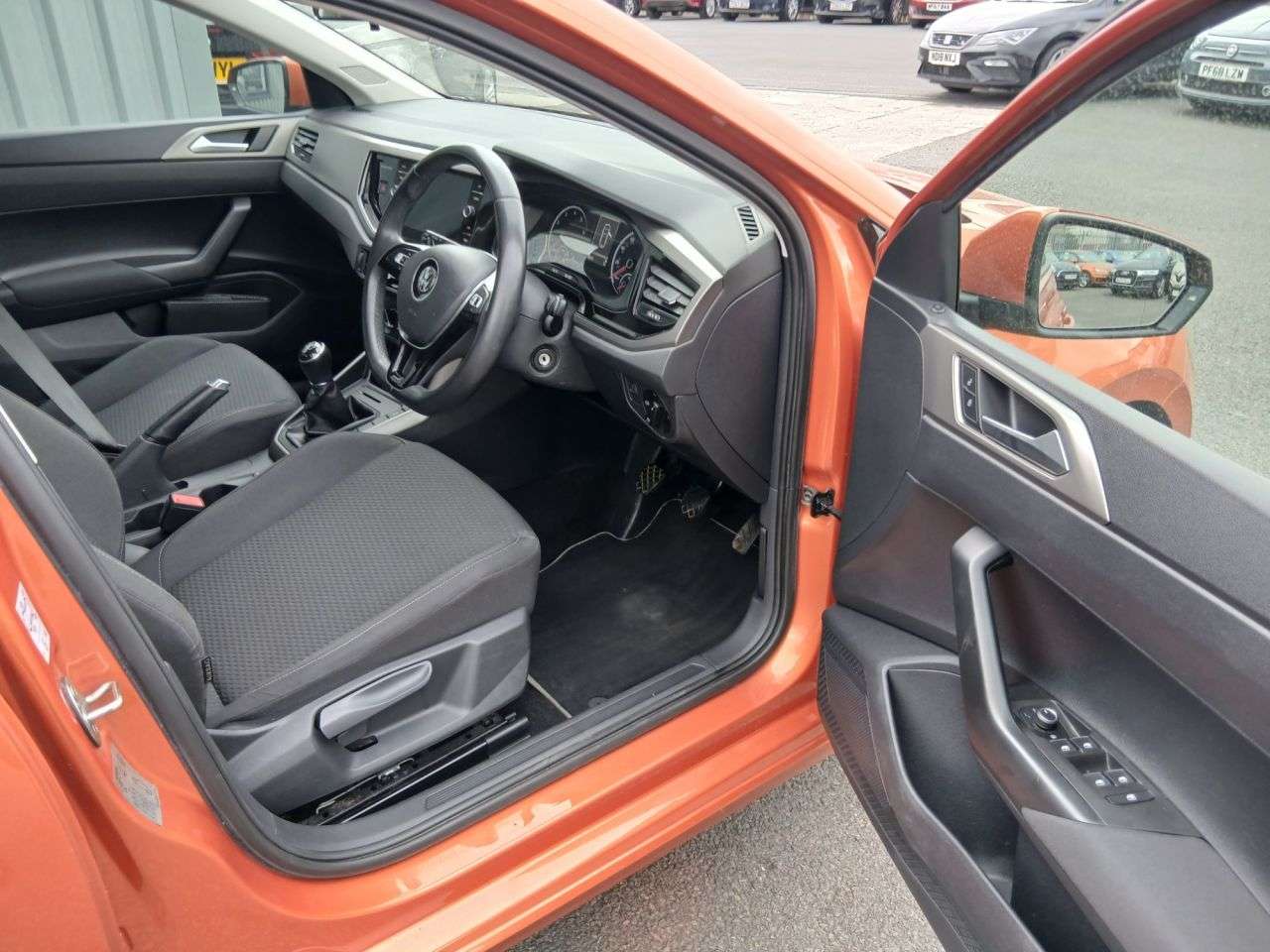 2018 VOLKSWAGEN POLO 2018 VOLKSWAGEN POLO