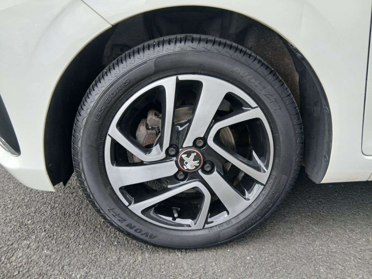 2016 PEUGEOT 108 2016 PEUGEOT 108
