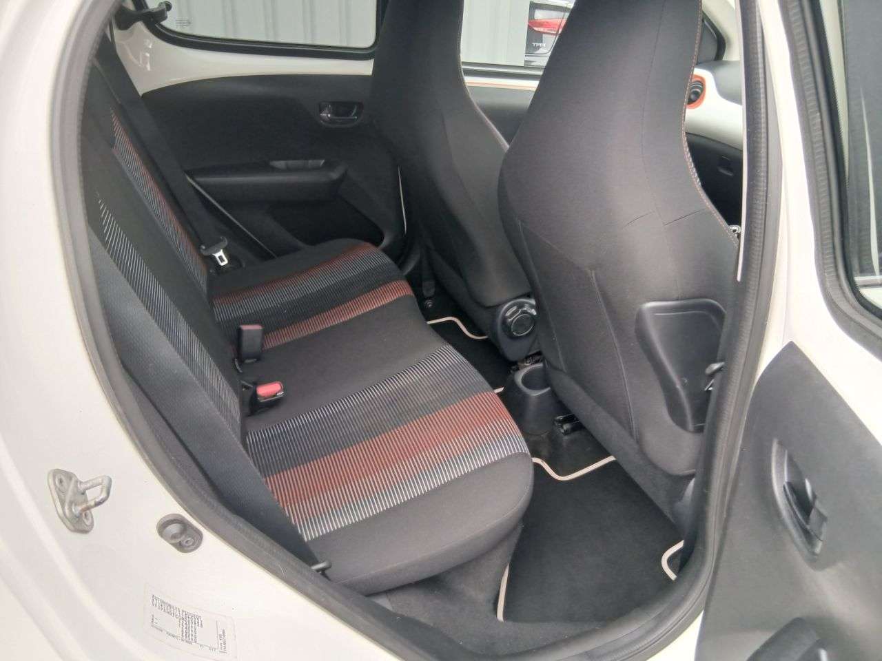 2016 PEUGEOT 108 2016 PEUGEOT 108