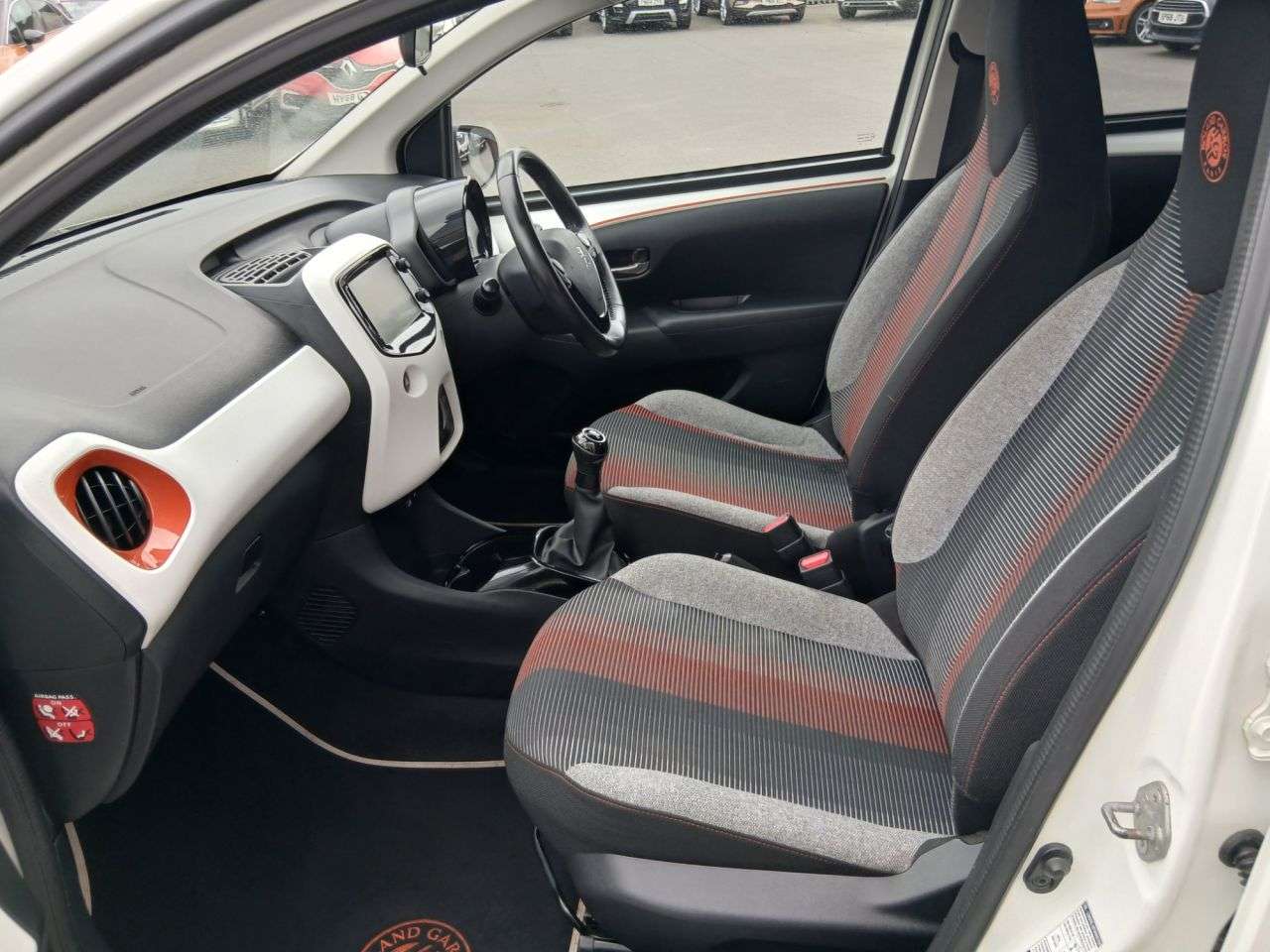 2016 PEUGEOT 108 2016 PEUGEOT 108