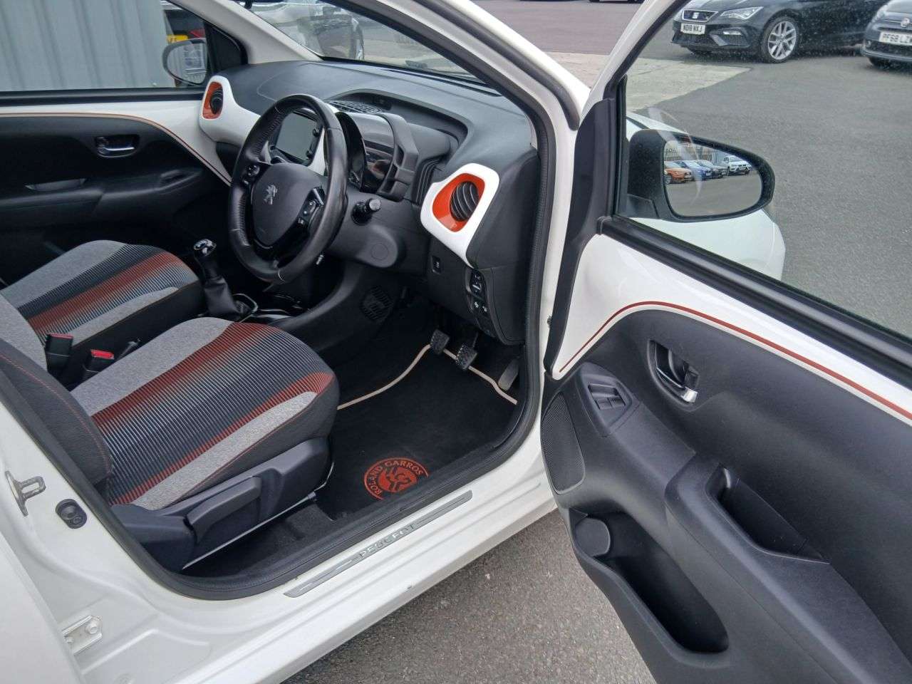 2016 PEUGEOT 108 2016 PEUGEOT 108