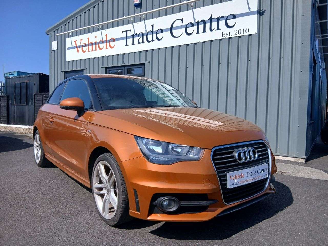 A 2014 AUDI A1 1.4 TFSI S line Hatchback 3dr Petrol Manual Euro 5 (s/s) (122 ps) A 2014 AUDI A1 1.4 TFSI S line Hatchback 3dr Petrol Manual Euro 5 (s/s) (122 ps)