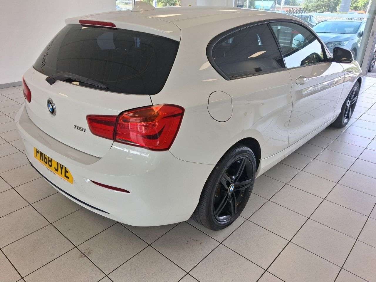 2018 BMW 1 SERIES 2018 BMW 1 SERIES