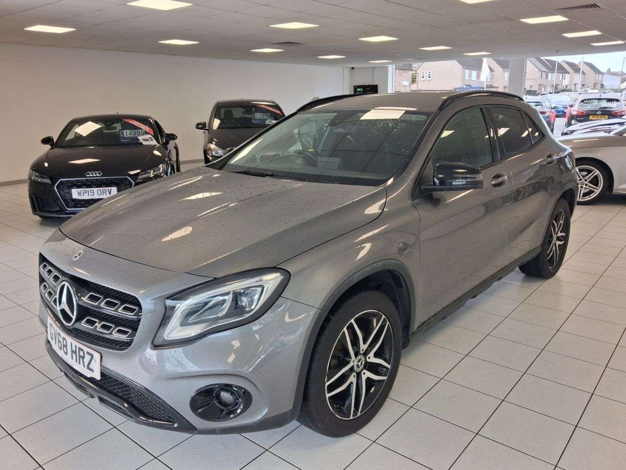 A 2019 MERCEDES-BENZ GLA 1.6 GLA180 Urban Edition SUV 5dr Petrol Manual Euro 6 (s/s) (122 ps) A 2019 MERCEDES-BENZ GLA 1.6 GLA180 Urban Edition SUV 5dr Petrol Manual Euro 6 (s/s) (122 ps)