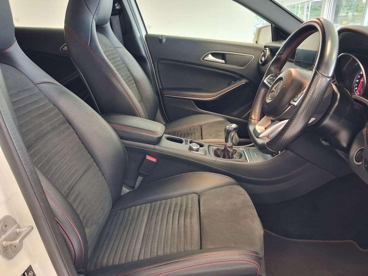 2016 MERCEDES-BENZ A CLASS 2016 MERCEDES-BENZ A CLASS