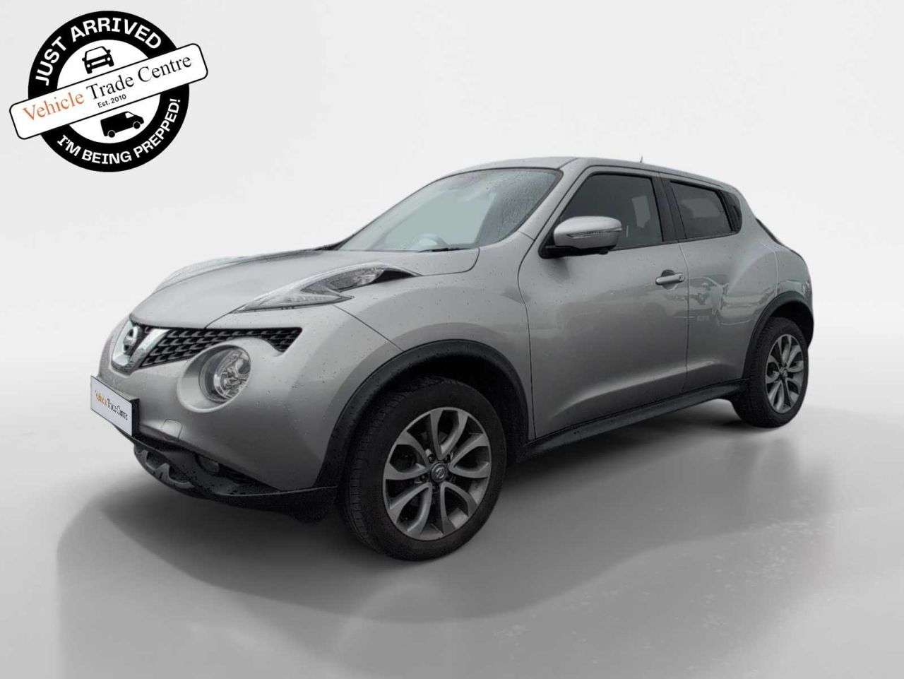 A 2016 NISSAN JUKE 1.5 dCi Tekna SUV 5dr Diesel Manual Euro 6 (s/s) (110 ps) A 2016 NISSAN JUKE 1.5 dCi Tekna SUV 5dr Diesel Manual Euro 6 (s/s) (110 ps)